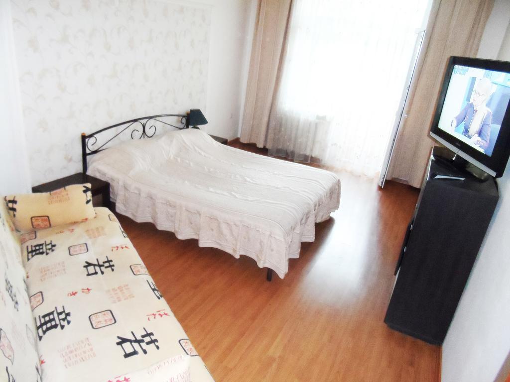 Apartment On Skorykovskyi Lane 4 Dnipro Esterno foto